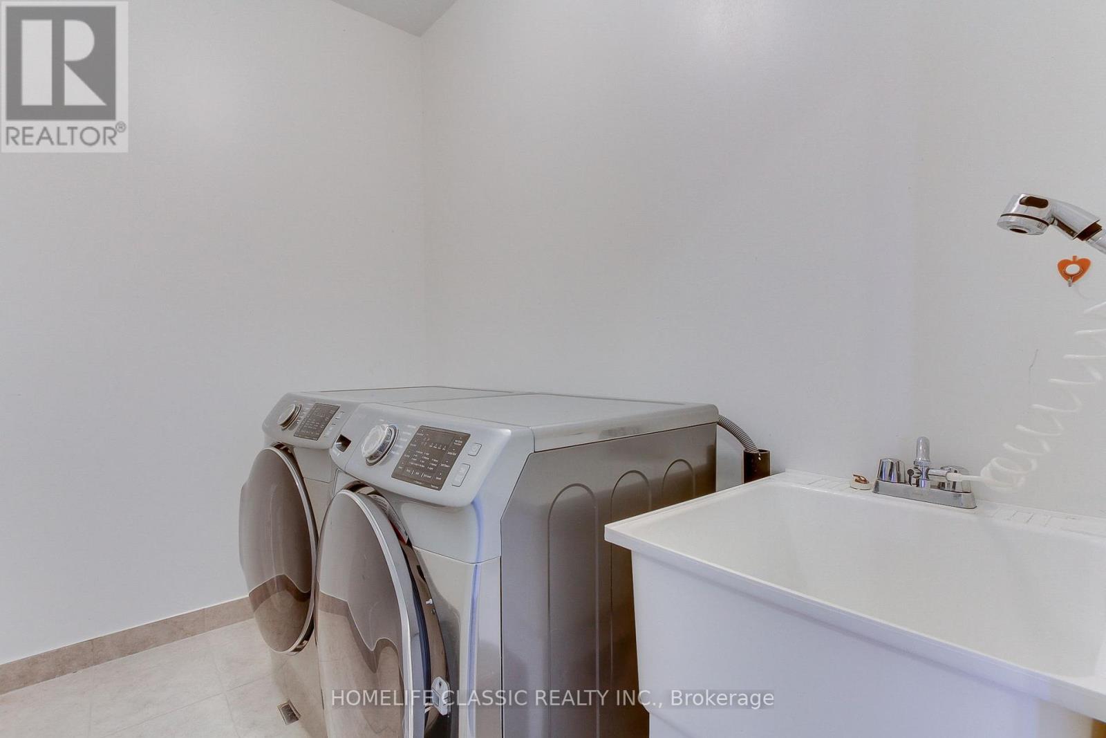 28 John Moore Road, East Gwillimbury, Ontario  L9N 0P4 - Photo 45 - N12145695