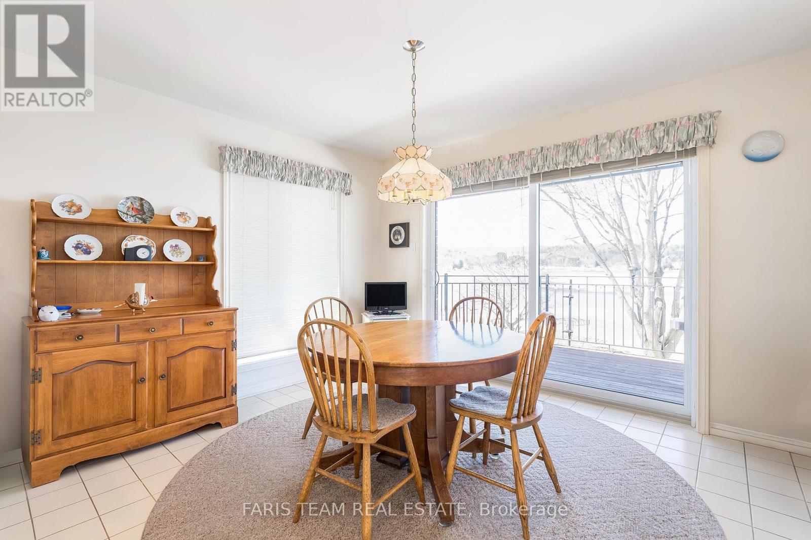 16 Beck Boulevard, Penetanguishene, Ontario  L9M 1C3 - Photo 7 - S12145639