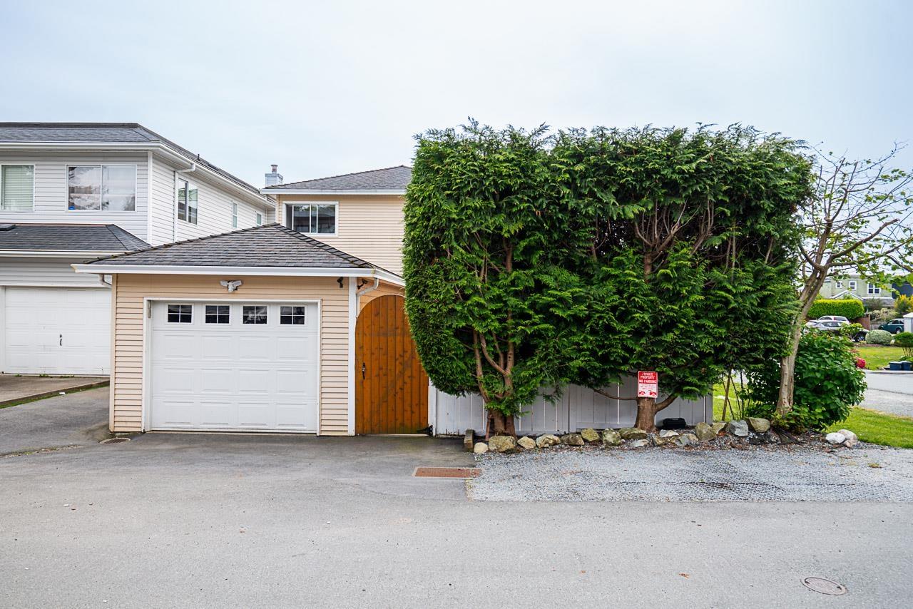 15549 Victoria Avenue, White Rock, British Columbia  V4B 1H8 - Photo 36 - R3002213