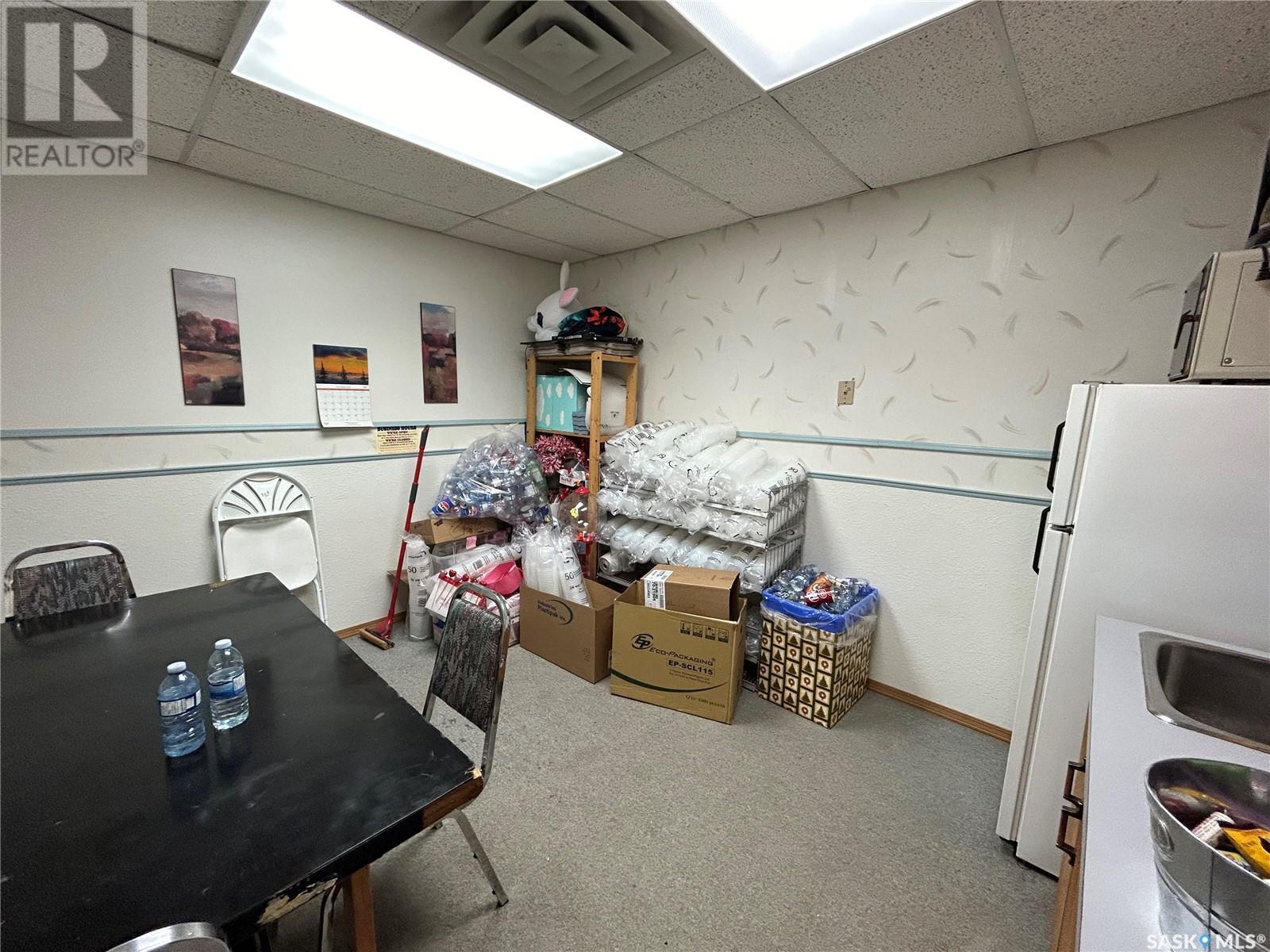 309 Centre Street, Meadow Lake, Saskatchewan  S9X 1L7 - Photo 8 - SK005757