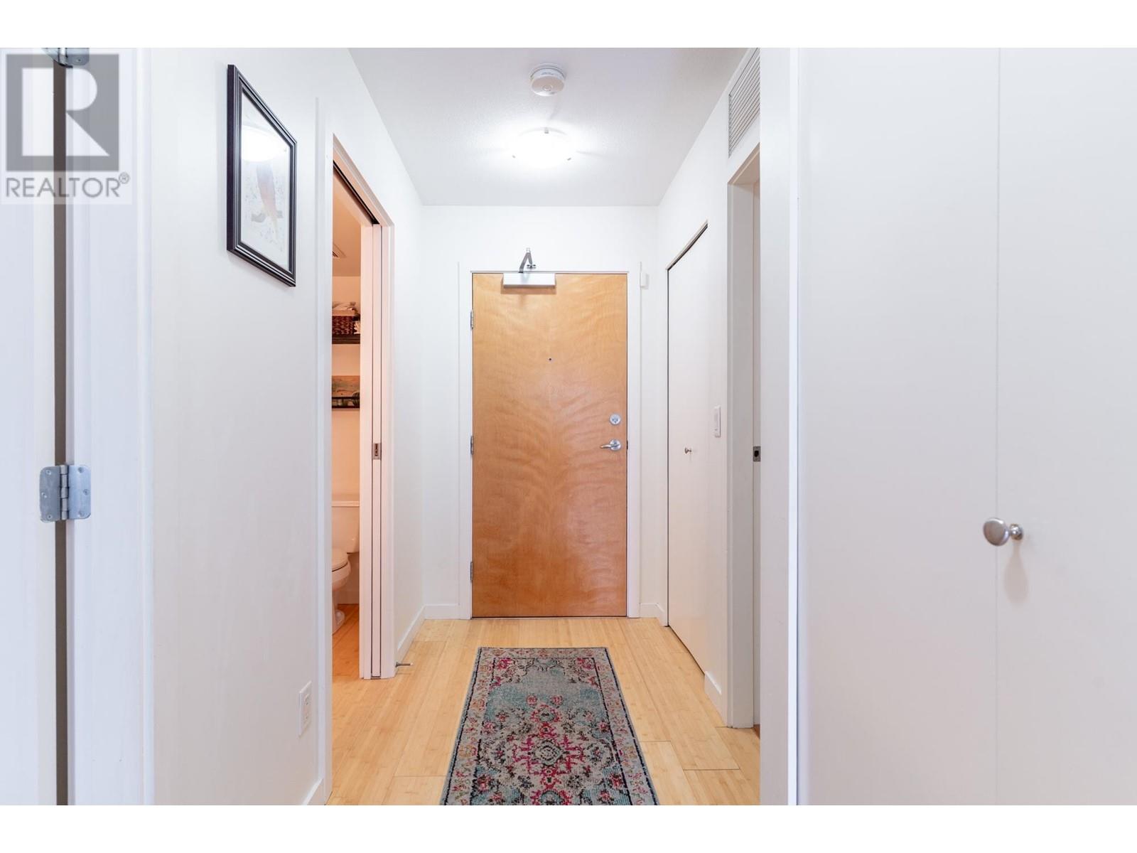 203 122 E 3rd Street, North Vancouver, British Columbia  V7L 1E6 - Photo 18 - R3002313