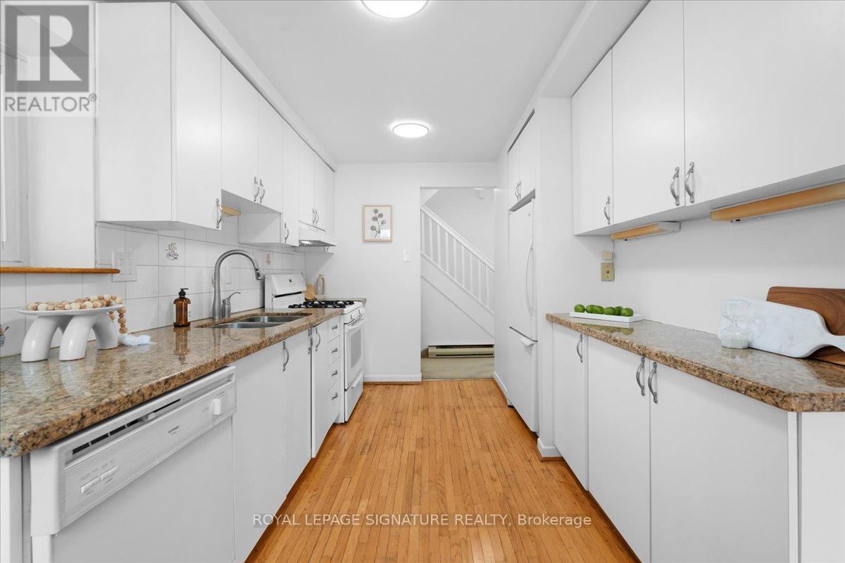5 Royal York Road, Toronto, Ontario  M8V 2S8 - Photo 13 - W12145643