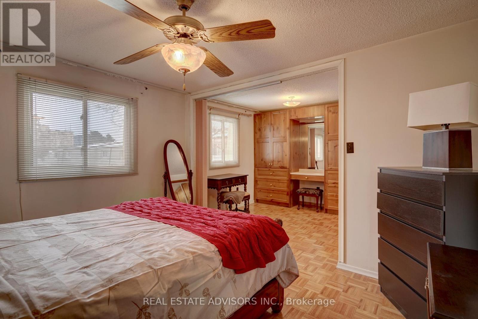 47 - 3175 Kirwin Avenue, Mississauga, Ontario  L5A 3M4 - Photo 14 - W12145660
