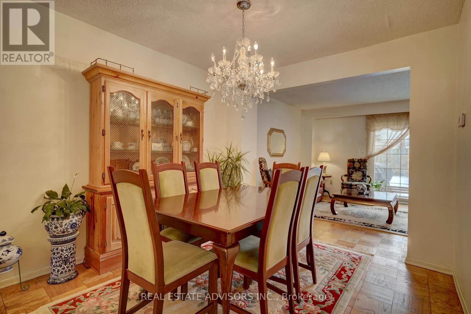 47 - 3175 Kirwin Avenue, Mississauga, Ontario  L5A 3M4 - Photo 6 - W12145660