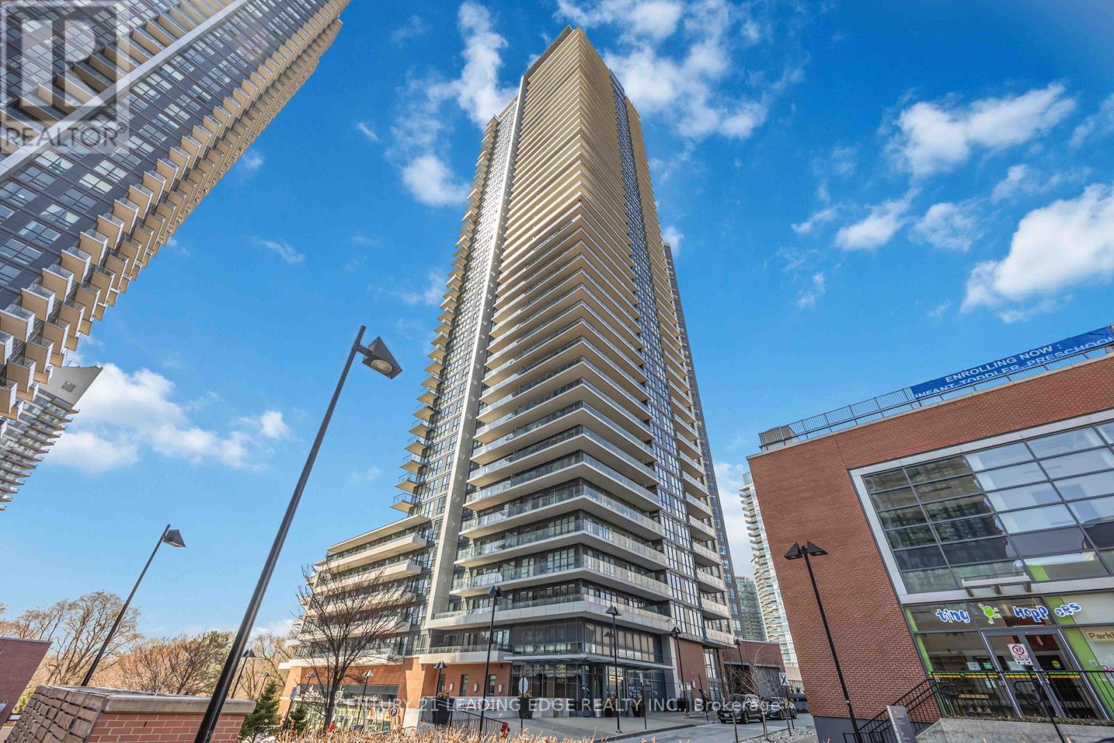 621 - 10 PARK LAWN ROAD, Toronto, Ontario