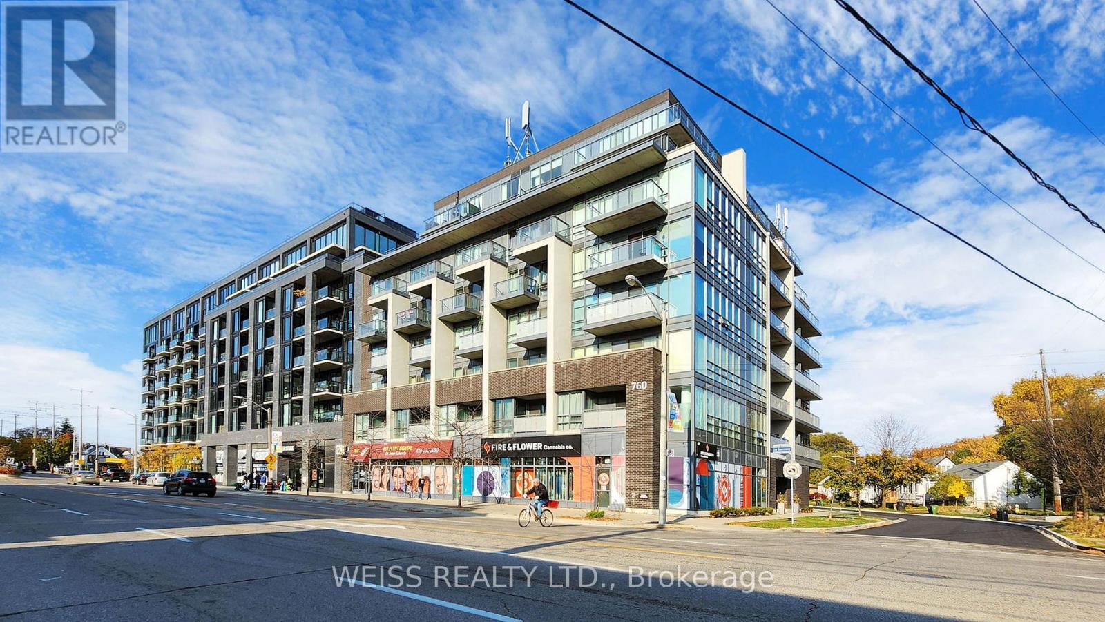 506 - 760 THE QUEENSWAY S, Toronto, Ontario