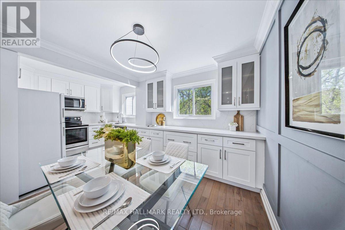 19 - 1221 Dundix Road, Mississauga, Ontario  L4Y 3Y9 - Photo 1 - W12145710