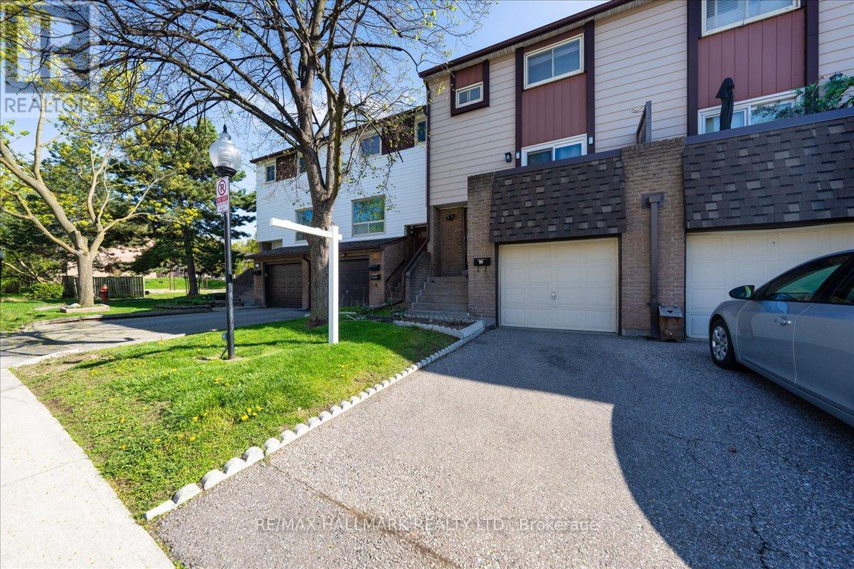19 - 1221 Dundix Road, Mississauga, Ontario  L4Y 3Y9 - Photo 16 - W12145710
