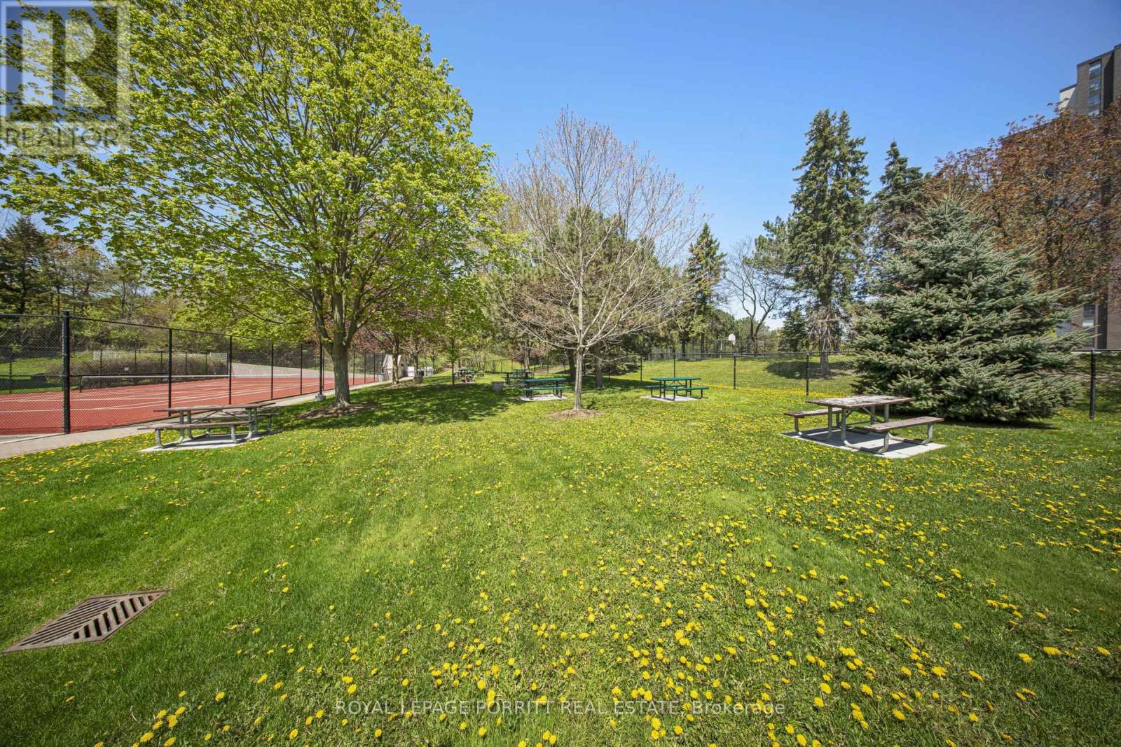 1017 - 1485 Lakeshore Road E, Mississauga, Ontario  L5E 3G2 - Photo 29 - W12145725