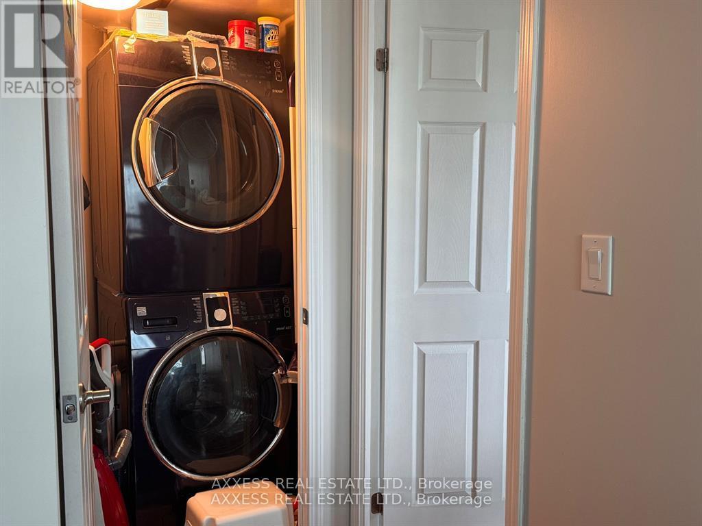 903 - 208 Enfield Place, Mississauga, Ontario  L5B 0G8 - Photo 15 - W12145733