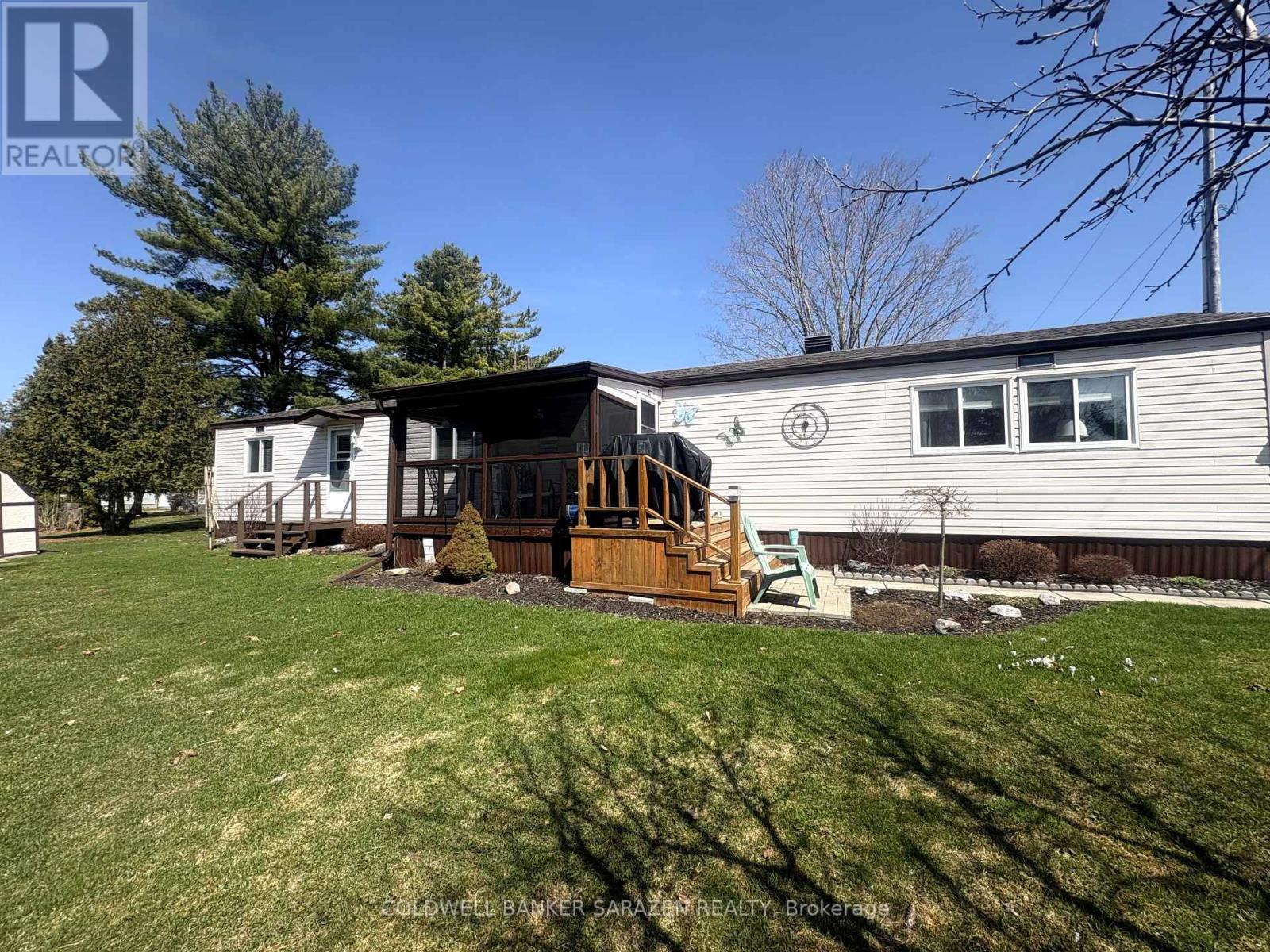 35 Evergreen Lane, Mcnab/braeside, Ontario  K0A 3L0 - Photo 24 - X12015371