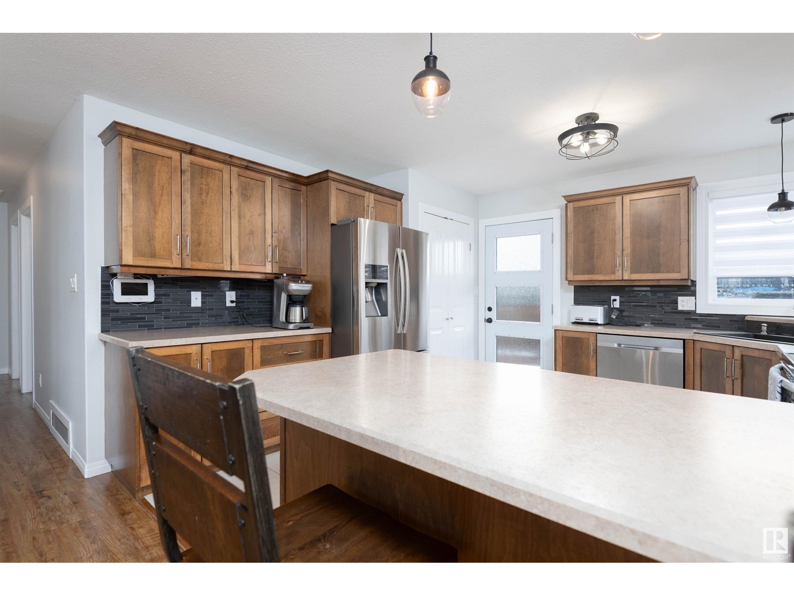 Property at 4706 64 Ave image 3
