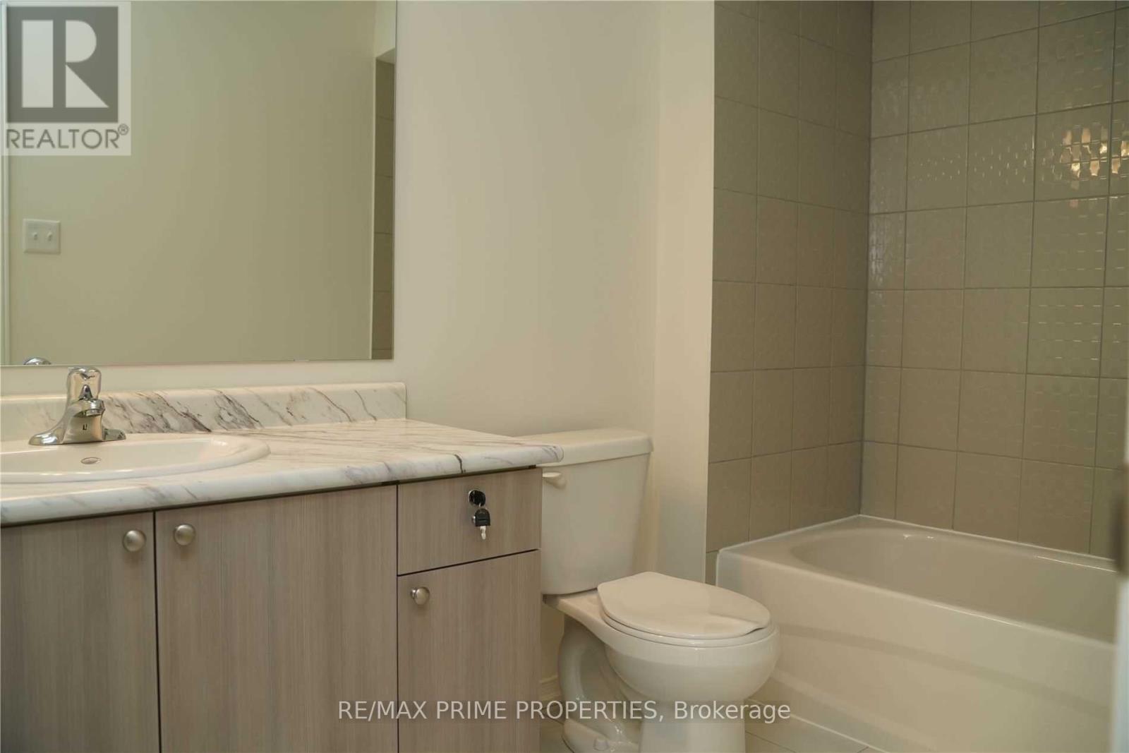 2771 Deputy Minister Path, Oshawa, Ontario  L1L 0M7 - Photo 5 - E12145753