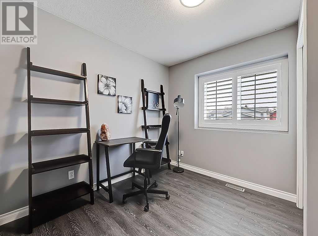 902 15 Street Se, High River, Alberta  T1V 1L7 - Photo 22 - A2203122