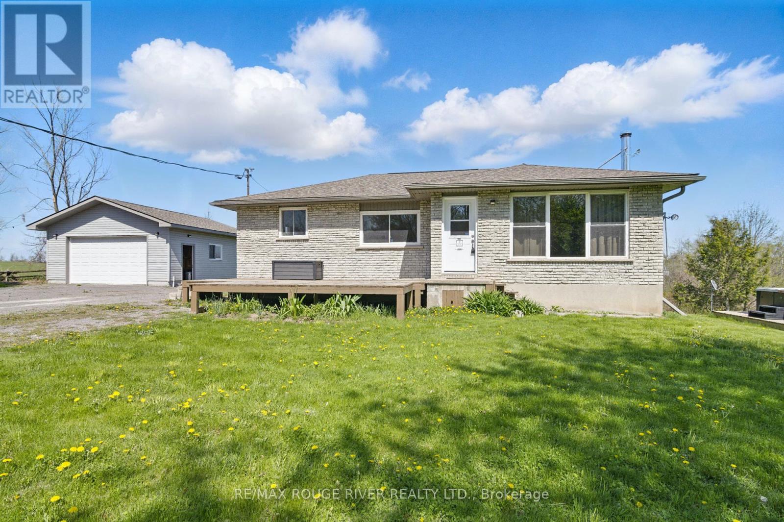 991 Douro Third Line, Douro-Dummer, Ontario  K0L 2H0 - Photo 2 - X12145617