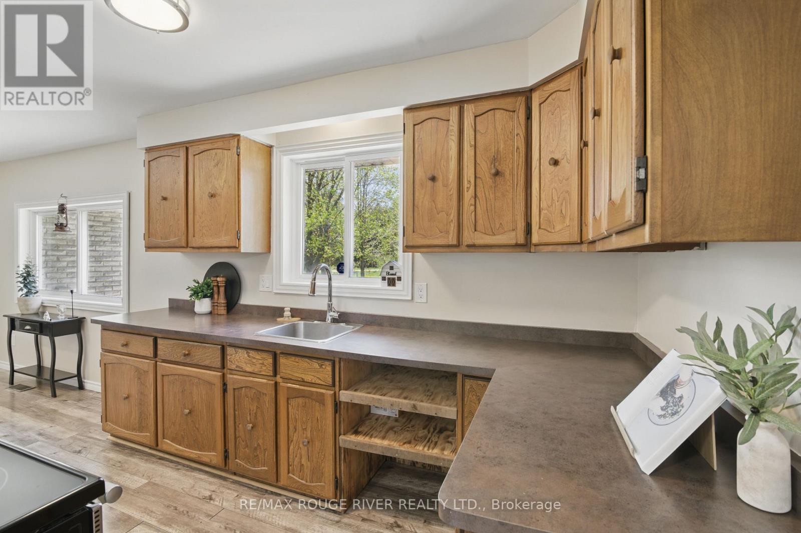 991 Douro Third Line, Douro-Dummer, Ontario  K0L 2H0 - Photo 20 - X12145617