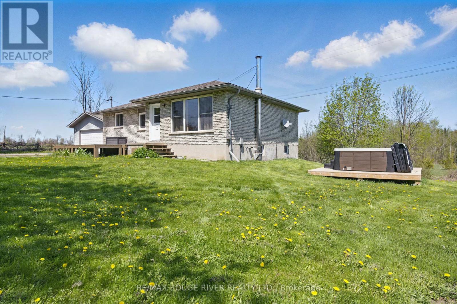 991 Douro Third Line, Douro-Dummer, Ontario  K0L 2H0 - Photo 7 - X12145617