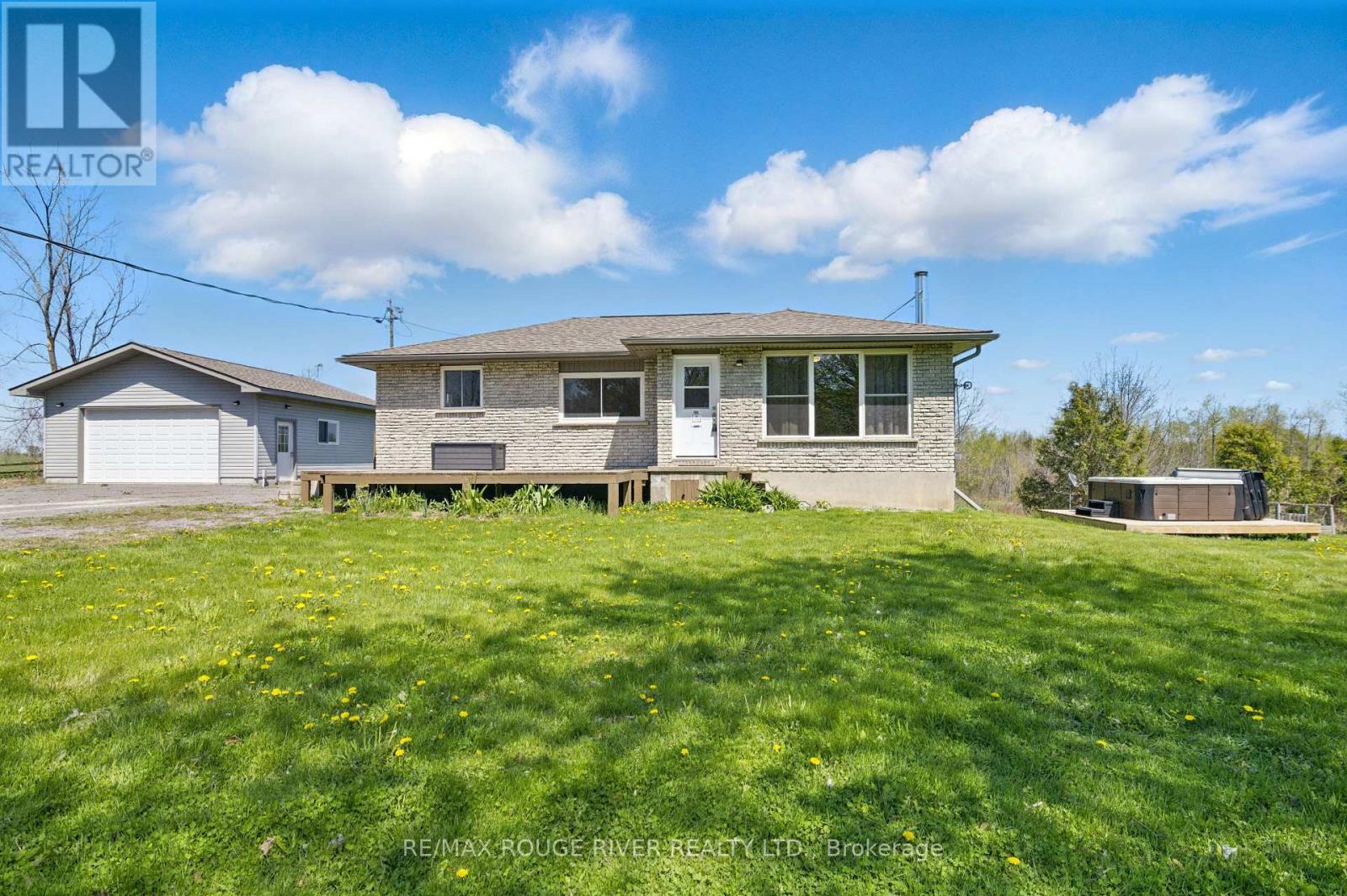 991 Douro Third Line, Douro-Dummer, Ontario  K0L 2H0 - Photo 8 - X12145617