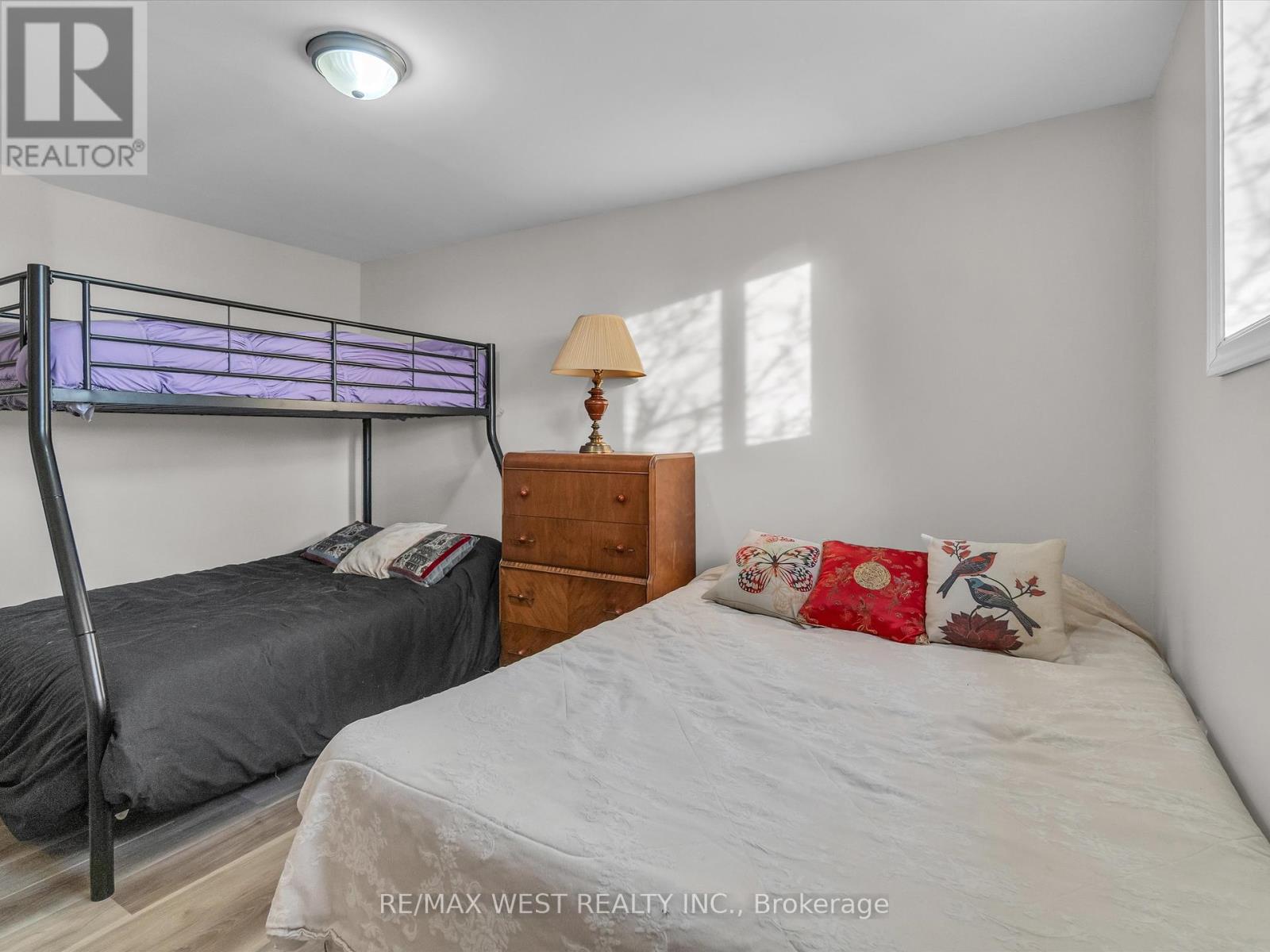 32 Lakeview Road, Mcmurrich/monteith, Ontario  P0A 1Y0 - Photo 12 - X12145628