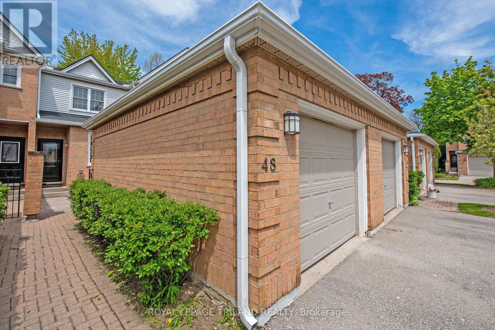 48 - 1570 Richmond Street, London North (North G), Ontario  N6G 4W2 - Photo 2 - X12145854