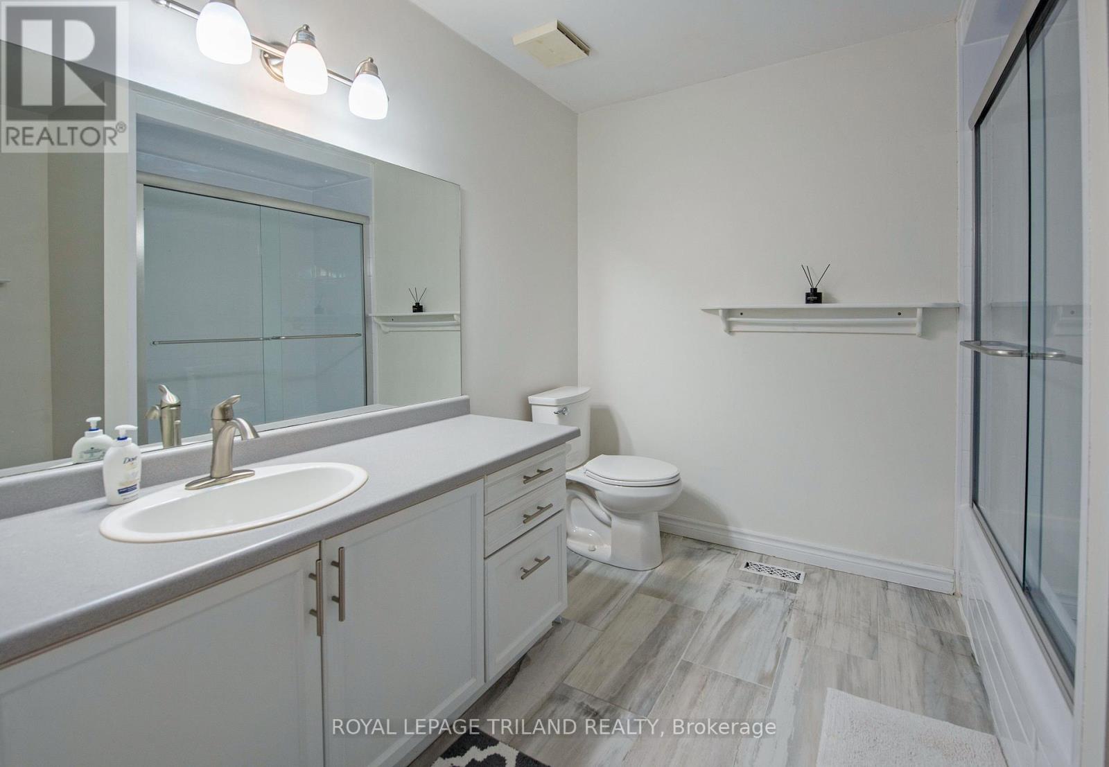 48 - 1570 Richmond Street, London North (North G), Ontario  N6G 4W2 - Photo 26 - X12145854
