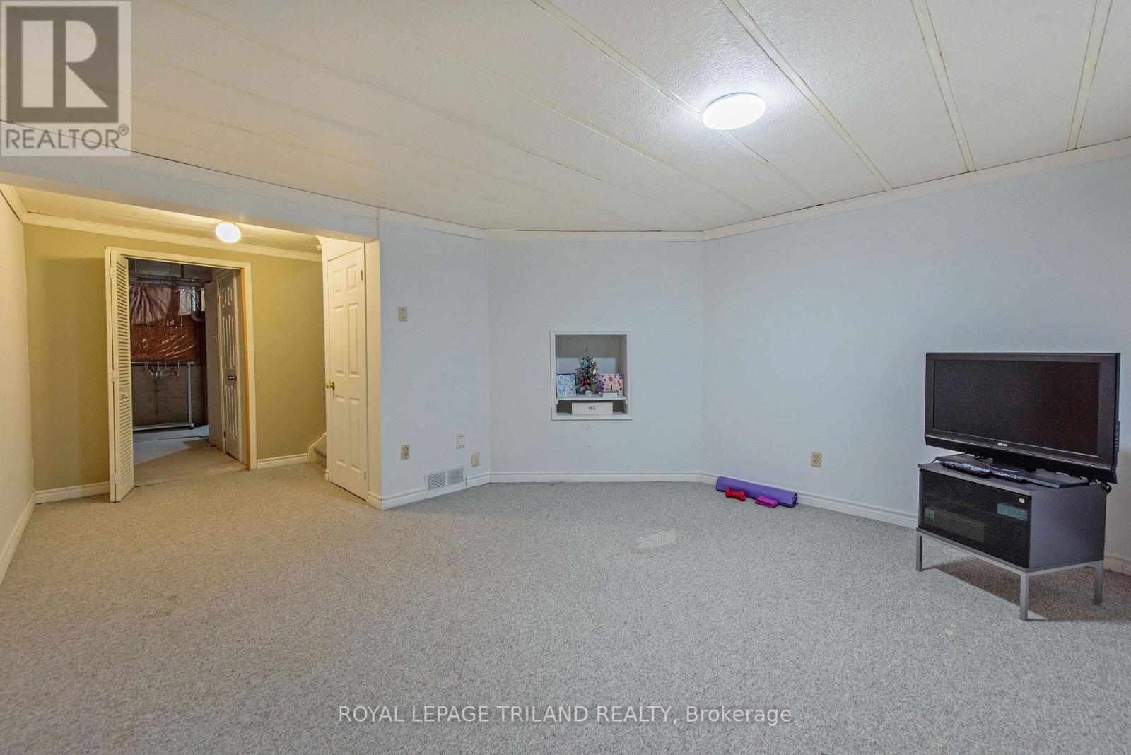 48 - 1570 Richmond Street, London North (North G), Ontario  N6G 4W2 - Photo 30 - X12145854