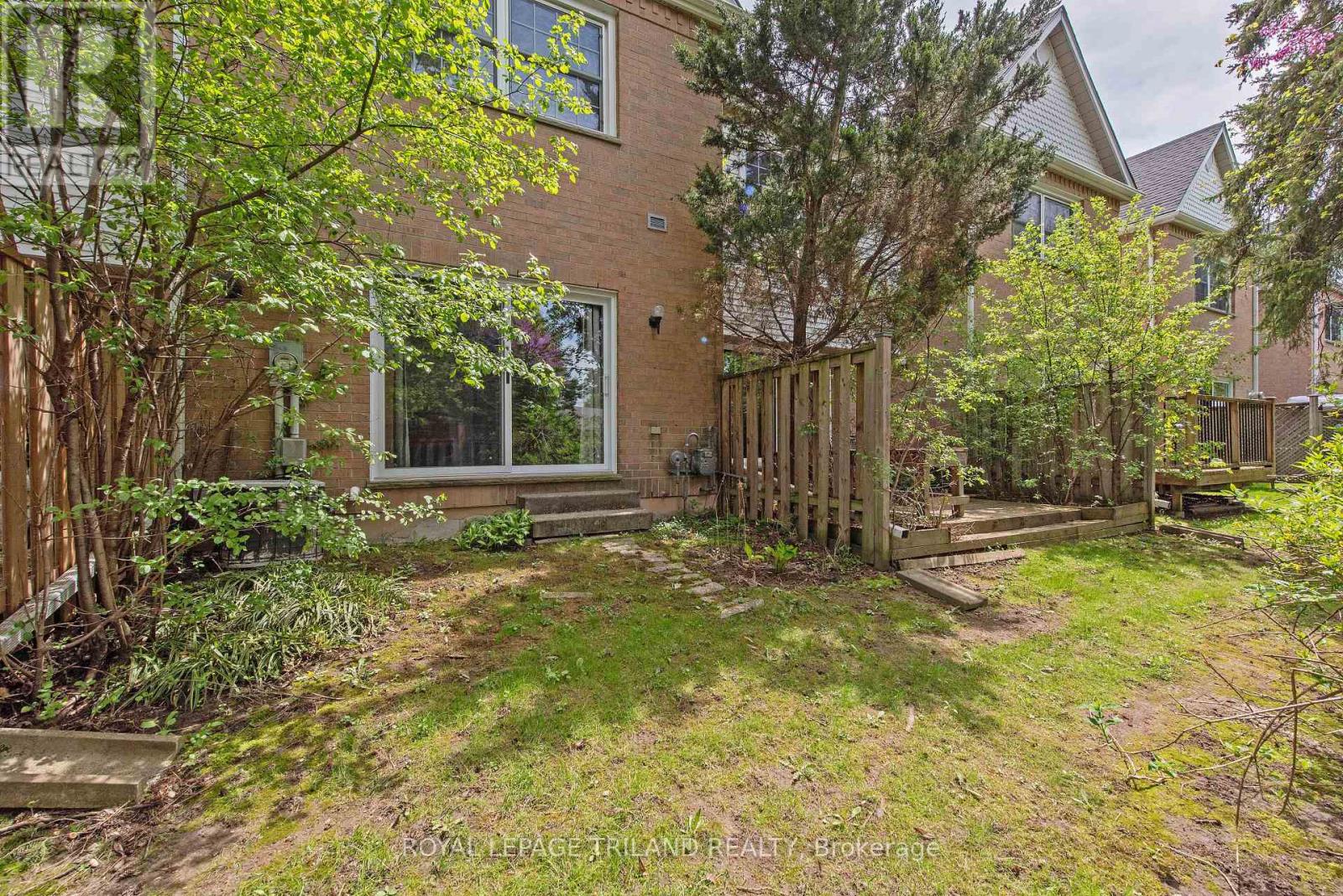 48 - 1570 Richmond Street, London North (North G), Ontario  N6G 4W2 - Photo 39 - X12145854