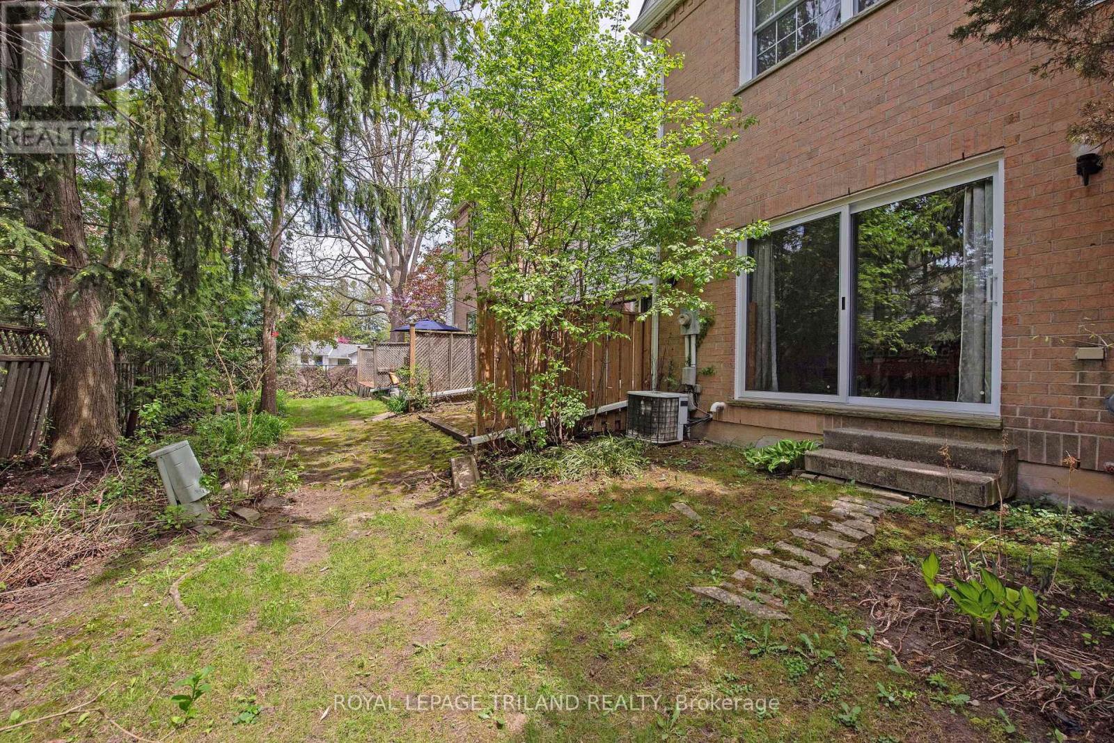 48 - 1570 Richmond Street, London North (North G), Ontario  N6G 4W2 - Photo 40 - X12145854