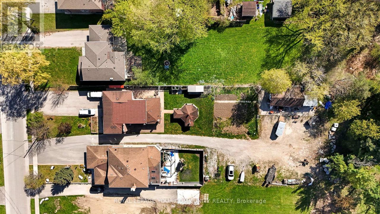 197 Douglas Road, Richmond Hill, Ontario  L4E 3H5 - Photo 7 - N12145764