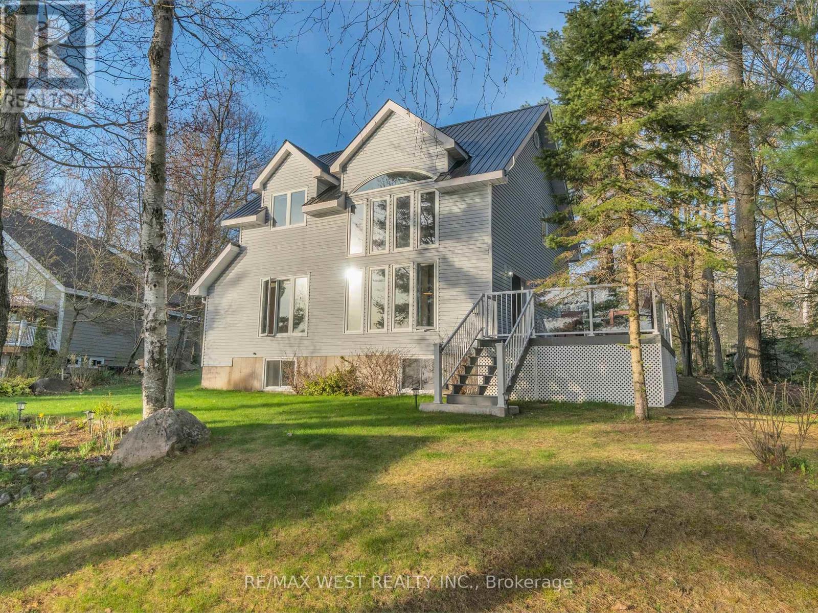 32 Lakeview Road, Mcmurrich/monteith, Ontario  P0A 1Y0 - Photo 3 - X12145628