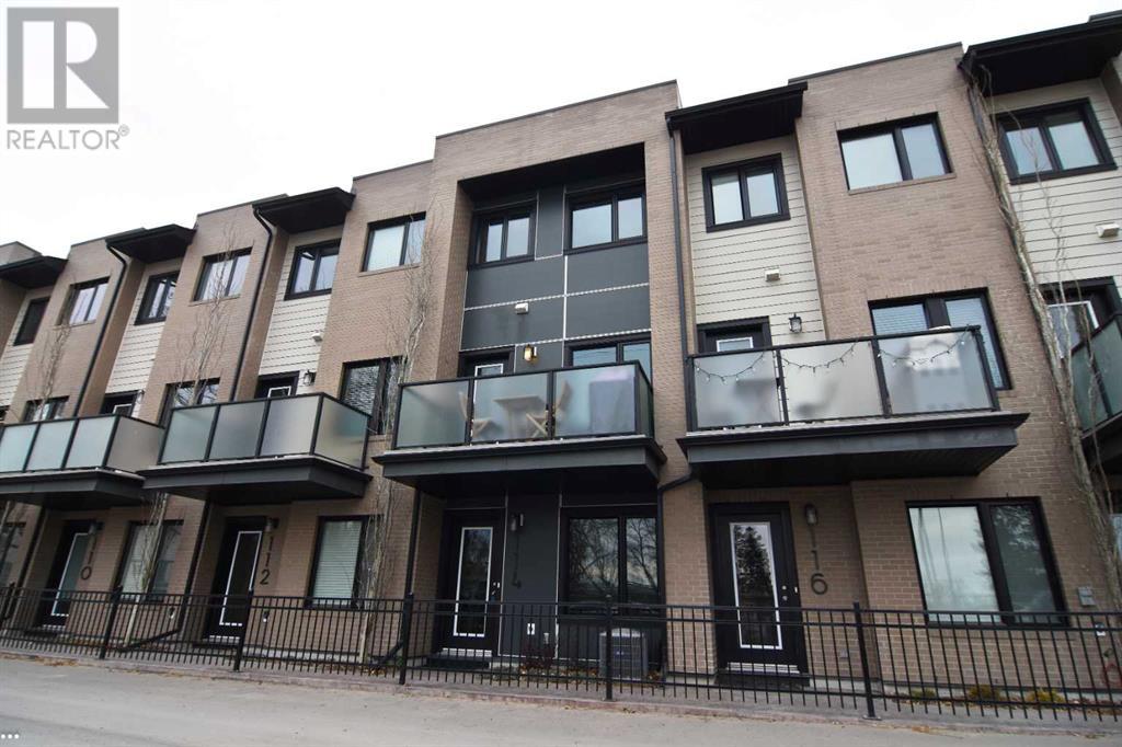 Property at 114, 28 Mcdougall Court NE image 1