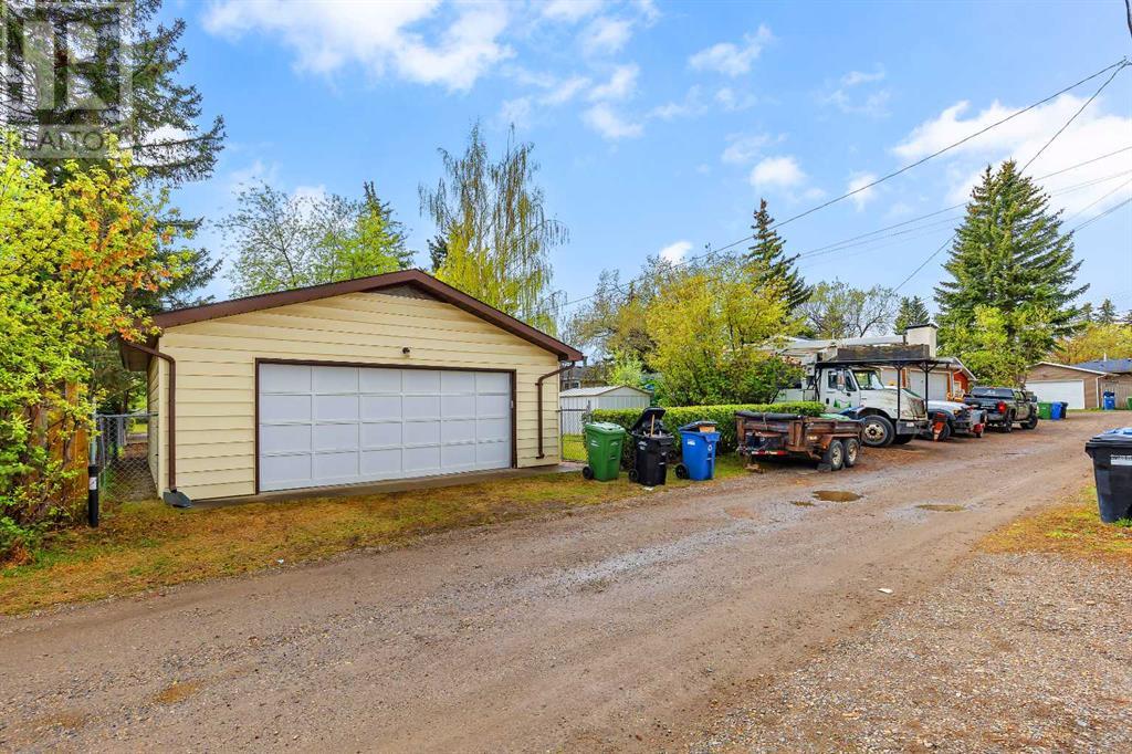 77 Glacier Drive Sw, Calgary, Alberta  T3E 5A3 - Photo 47 - A2220800