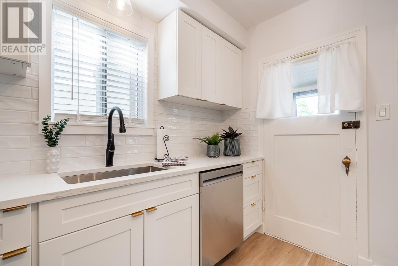 2933 W 42nd Avenue, Vancouver, British Columbia  V6N 3G8 - Photo 12 - R3001665