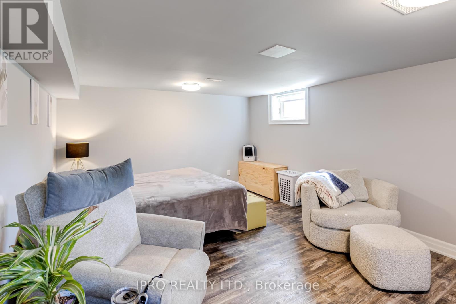 43 Sherwood Crescent, Brampton, Ontario  L6X 2C9 - Photo 27 - W12145750