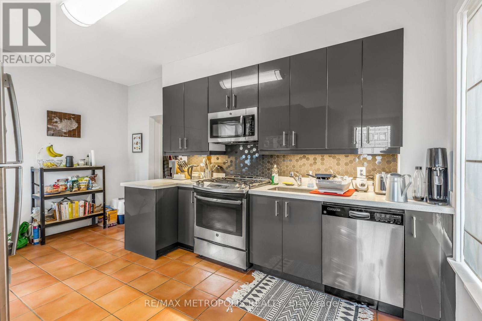 52 Fern Avenue, Toronto (Roncesvalles), Ontario  M6R 1K1 - Photo 14 - W12145760