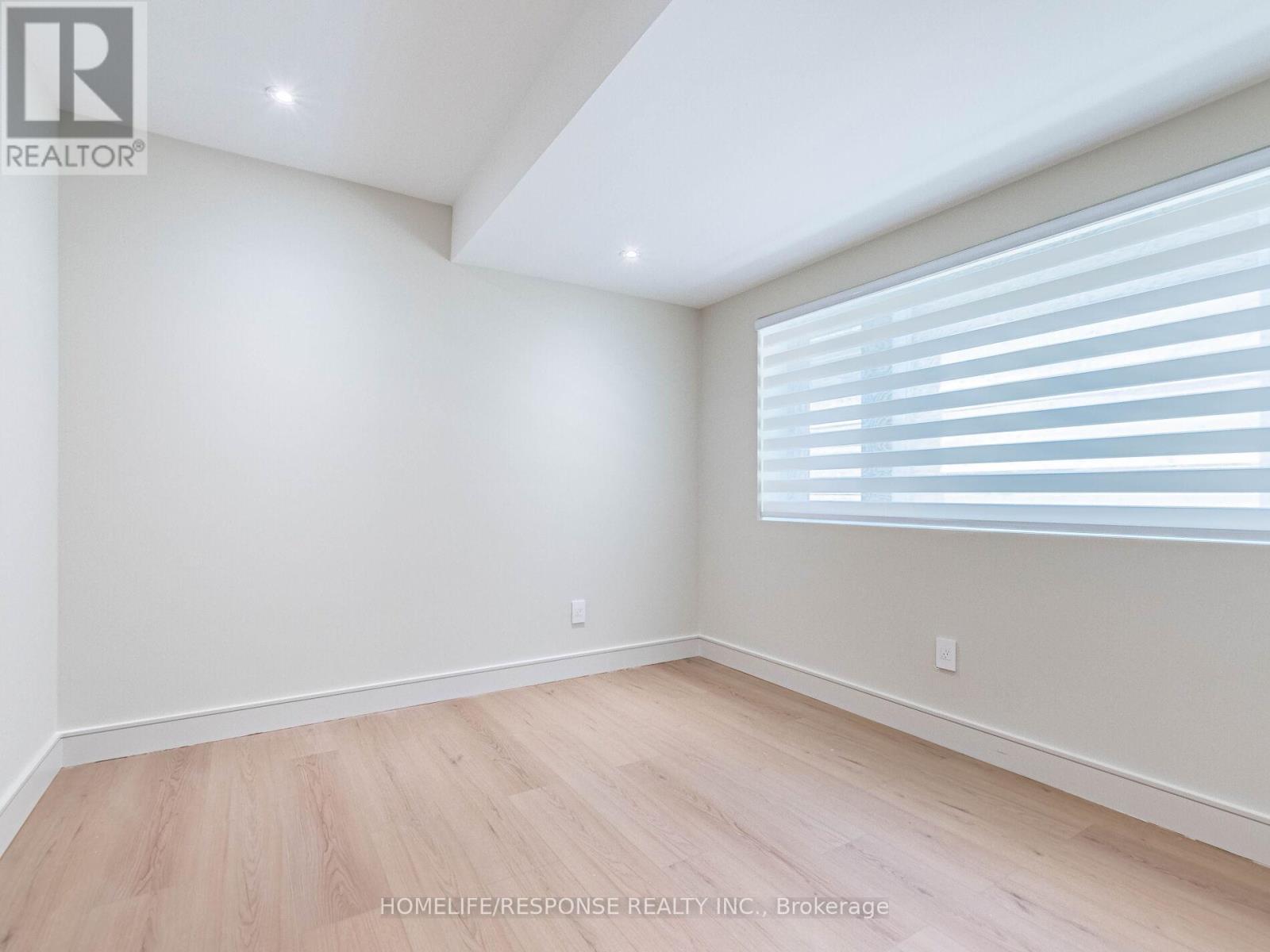 6b Pine Avenue N, Mississauga, Ontario  L5H 2P8 - Photo 40 - W12145775