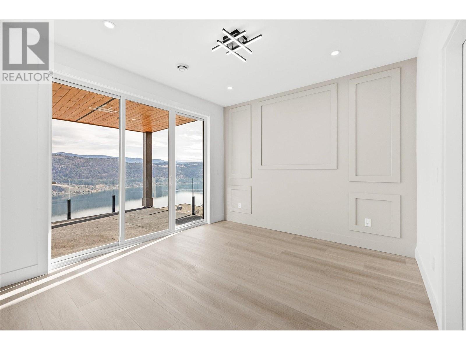 8916 Tavistock Road, Vernon, British Columbia  V1H 2L4 - Photo 38 - 10347436