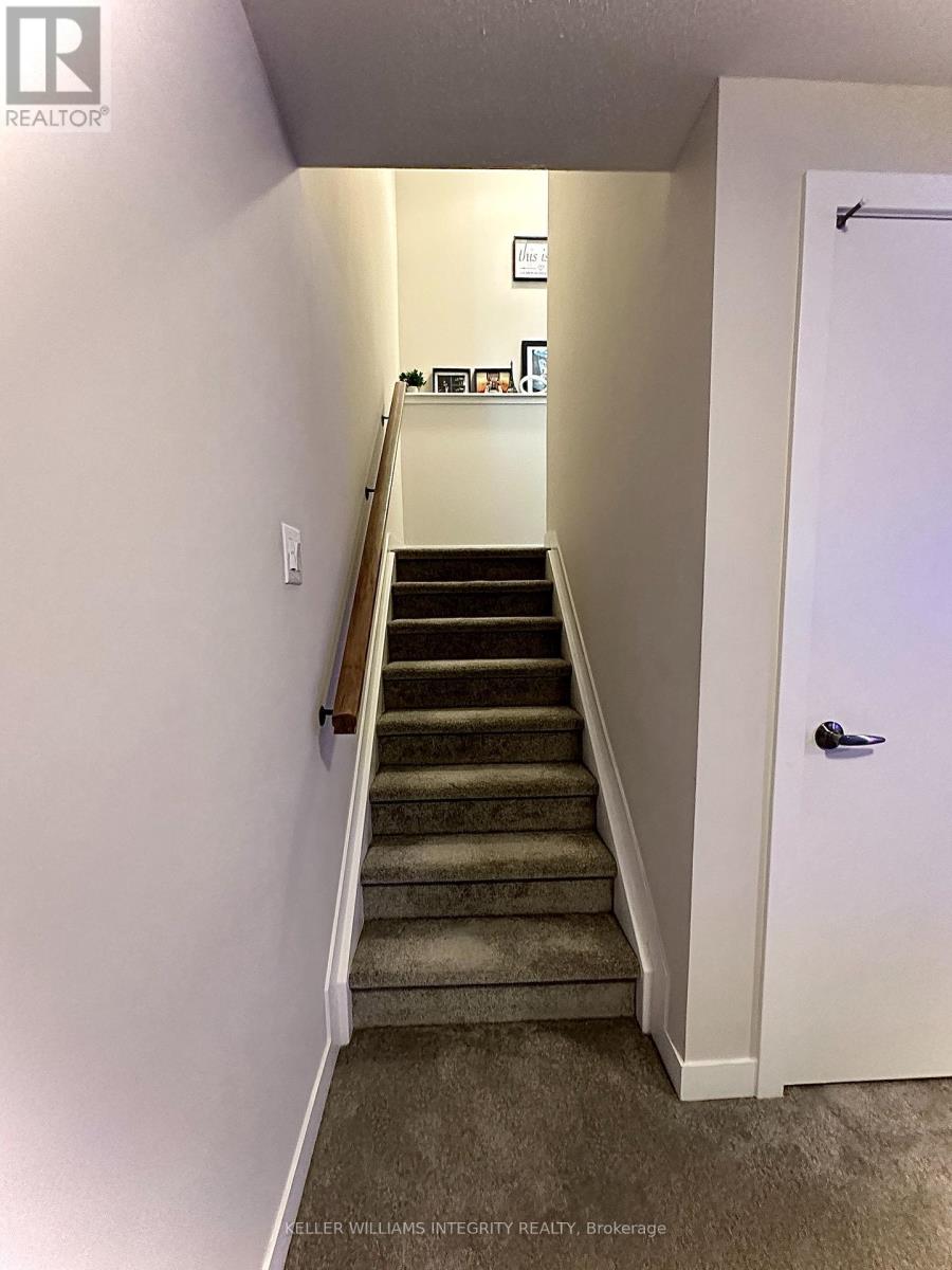 313 Canadensis Lane, Ottawa, Ontario  K2J 6X8 - Photo 34 - X12145844