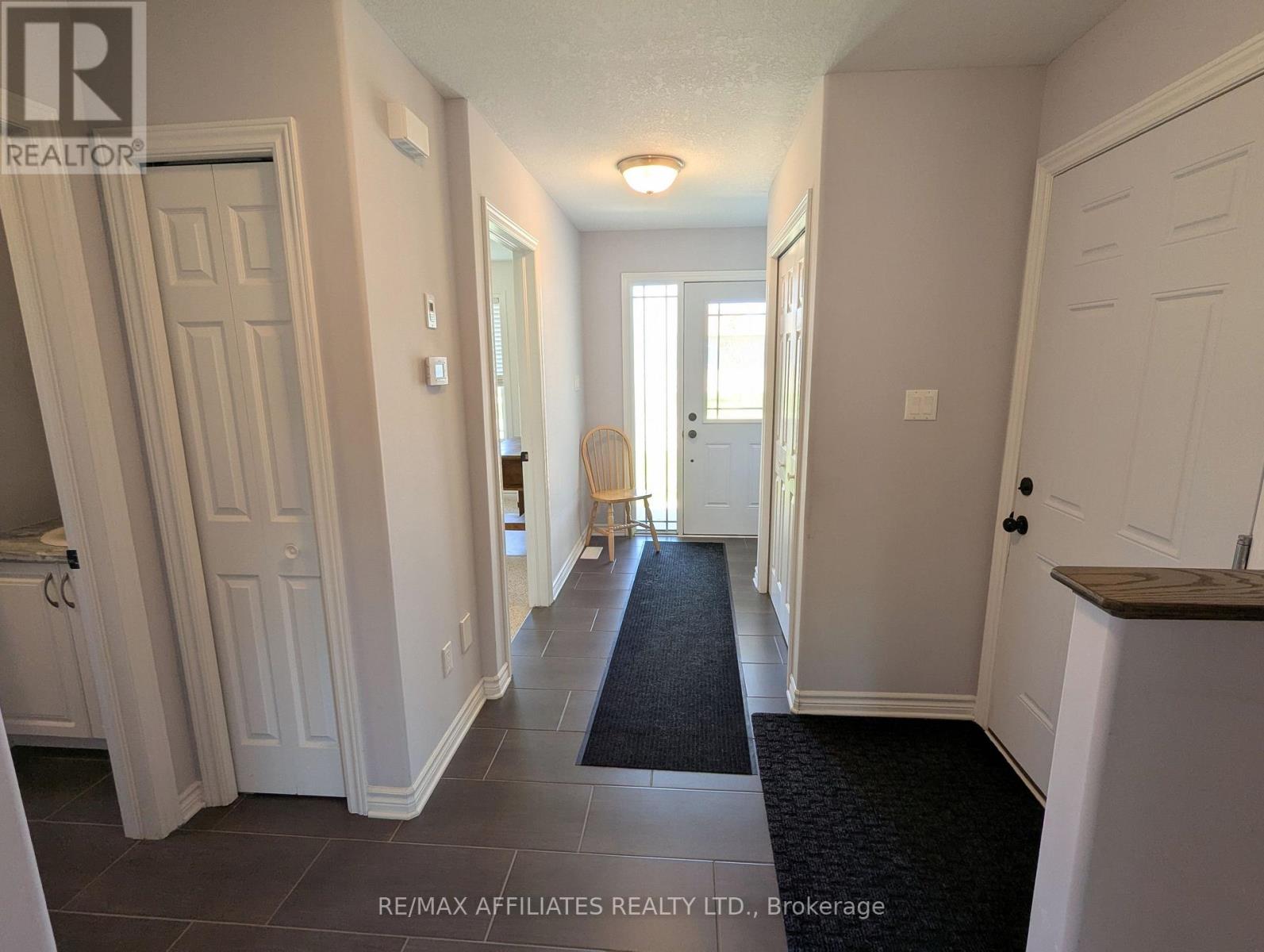 228 Wood Avenue, Smith Falls, Ontario  K7A 5G8 - Photo 6 - X12145852