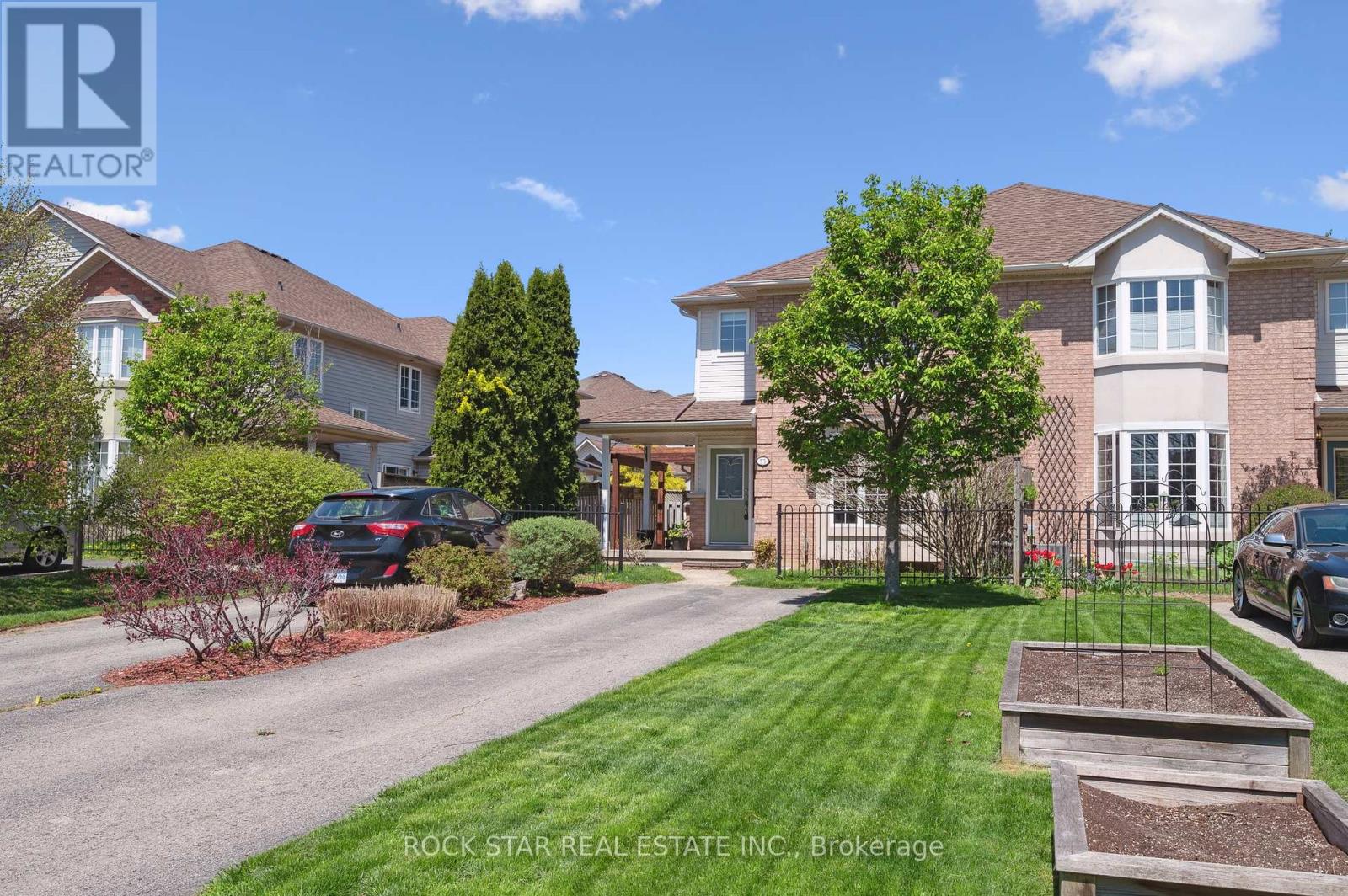 Property at 55 VALRIDGE DRIVE image 4