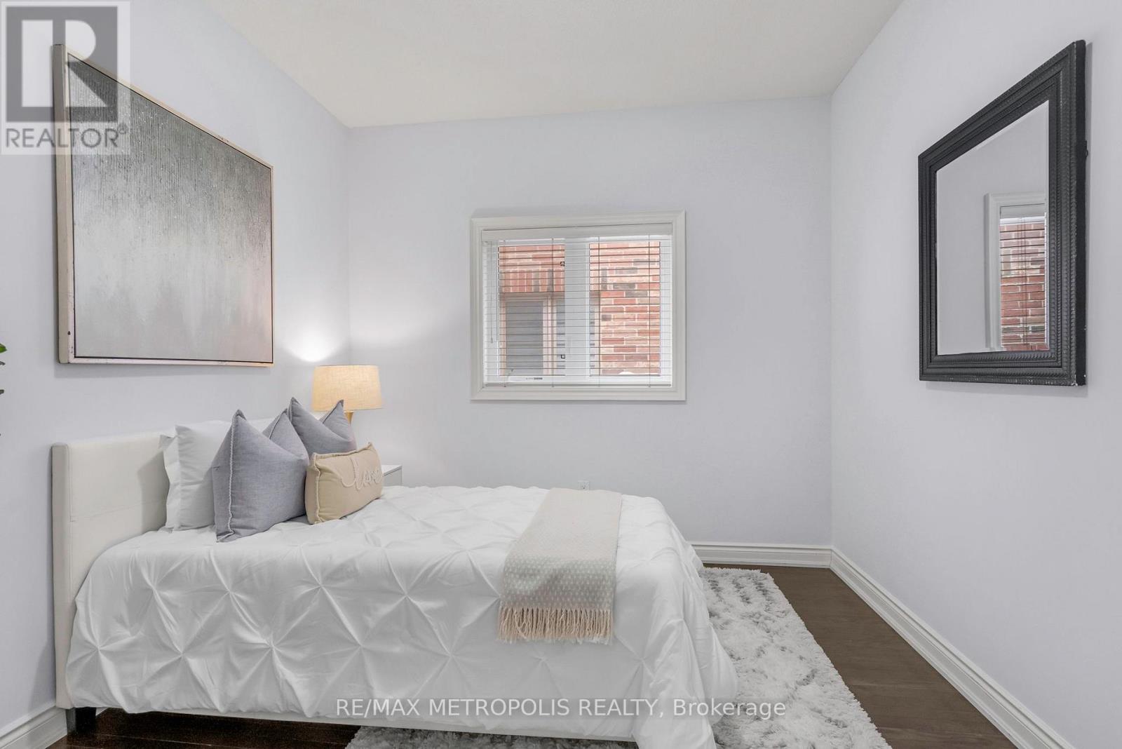 27 Dunedin Drive, Vaughan, Ontario  L4H 3Y3 - Photo 40 - N12135555