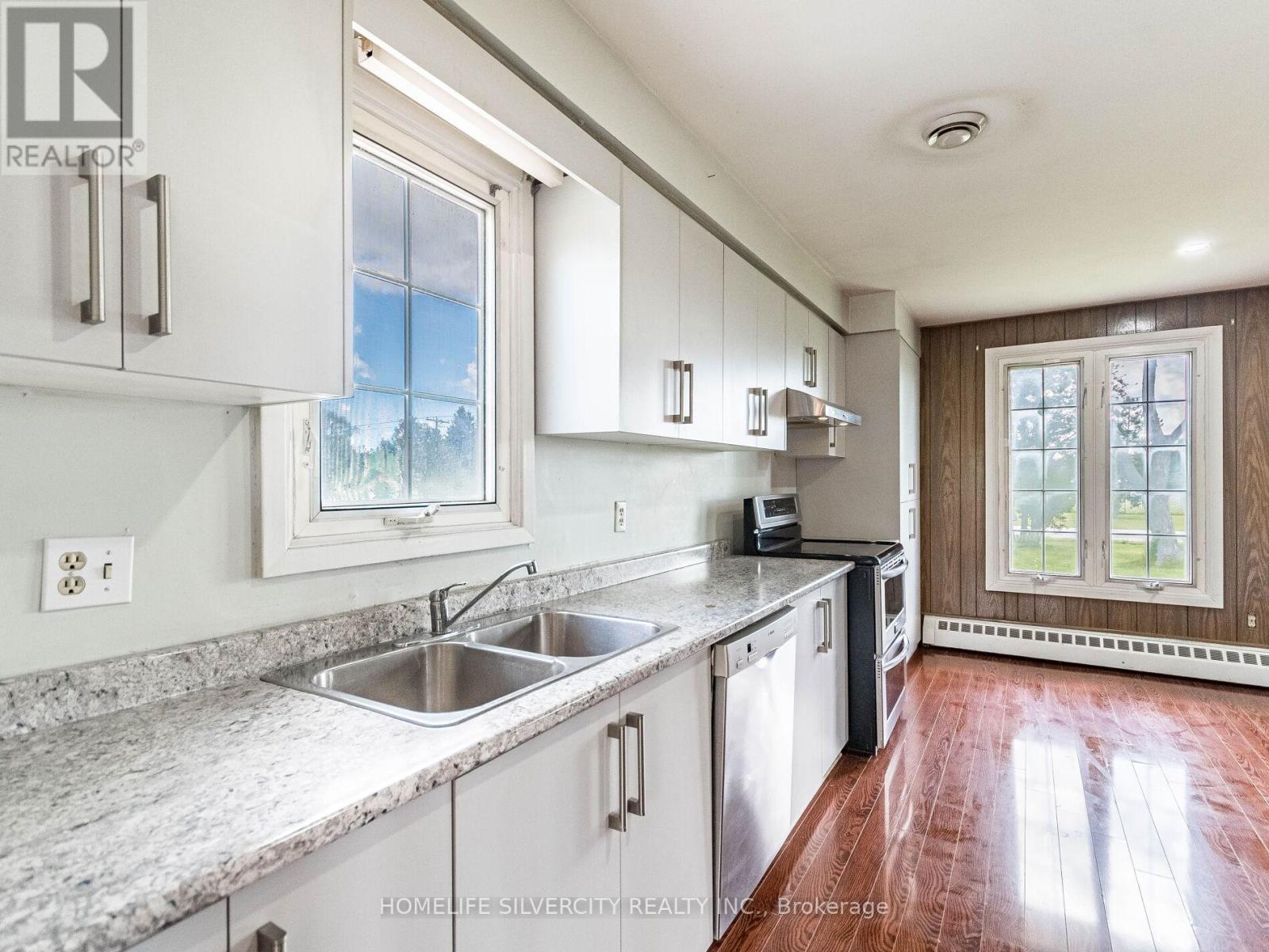 5638 Appleby Line, Burlington, Ontario  L7M 0P6 - Photo 15 - W12145061