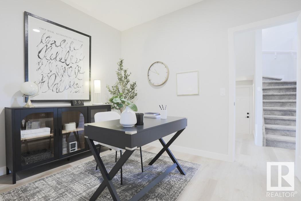 Property at 4531 71 AV image 3