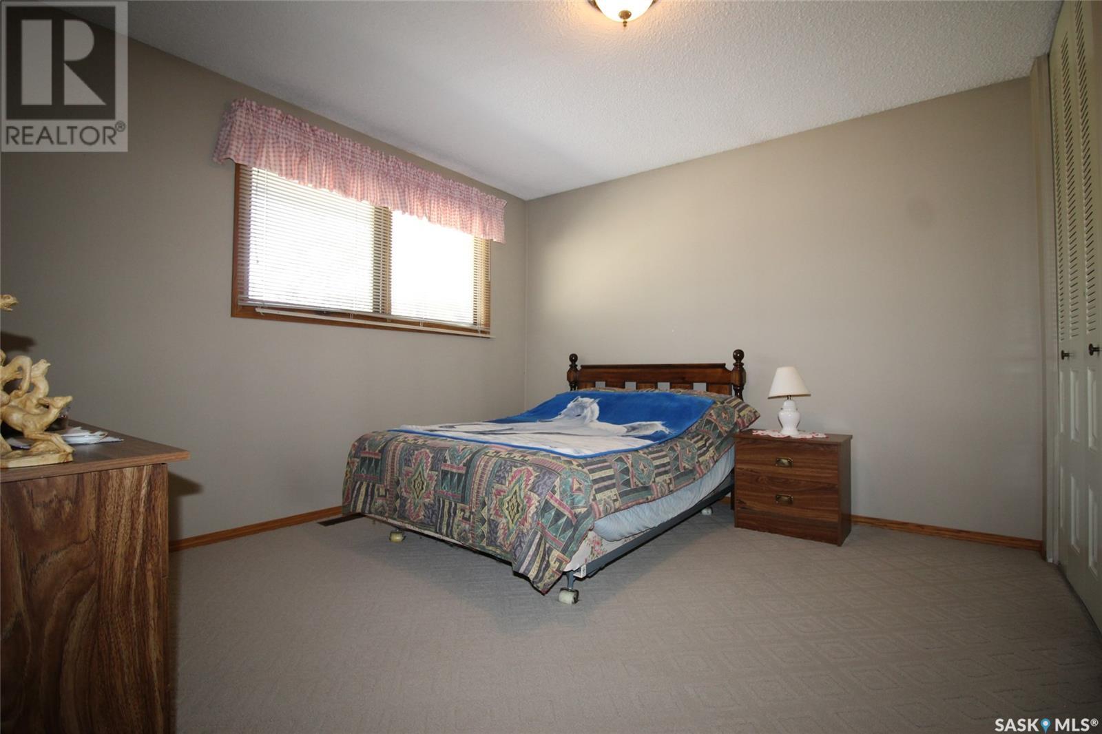 594 5th Street W, Shaunavon, Saskatchewan  S0N 2M0 - Photo 23 - SK005755