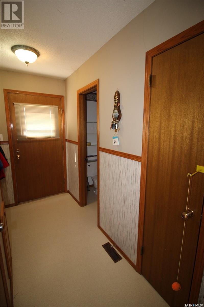 594 5th Street W, Shaunavon, Saskatchewan  S0N 2M0 - Photo 36 - SK005755