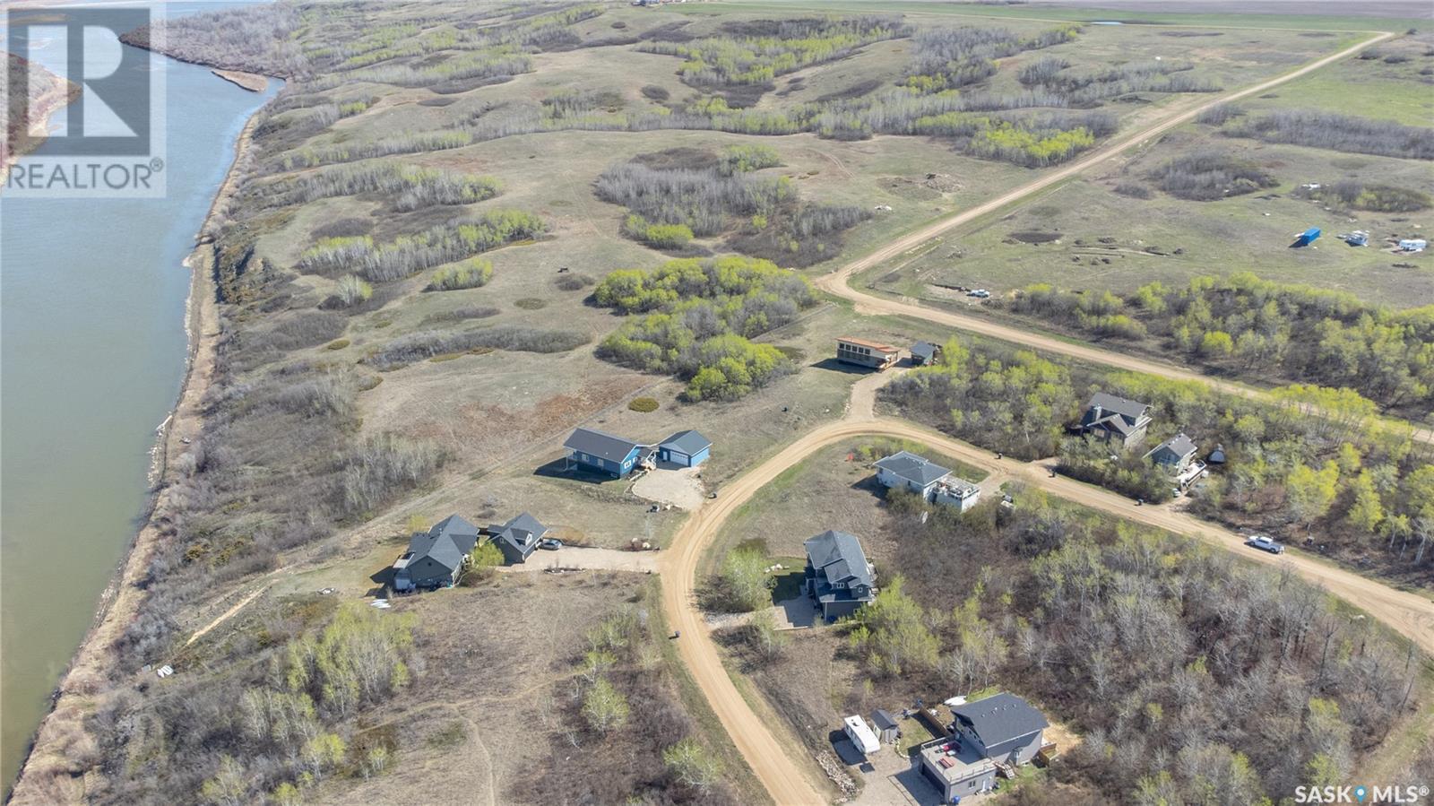 348 Laurier Crescent, Laird Rm No. 404, Saskatchewan  S0K 2L0 - Photo 4 - SK005754