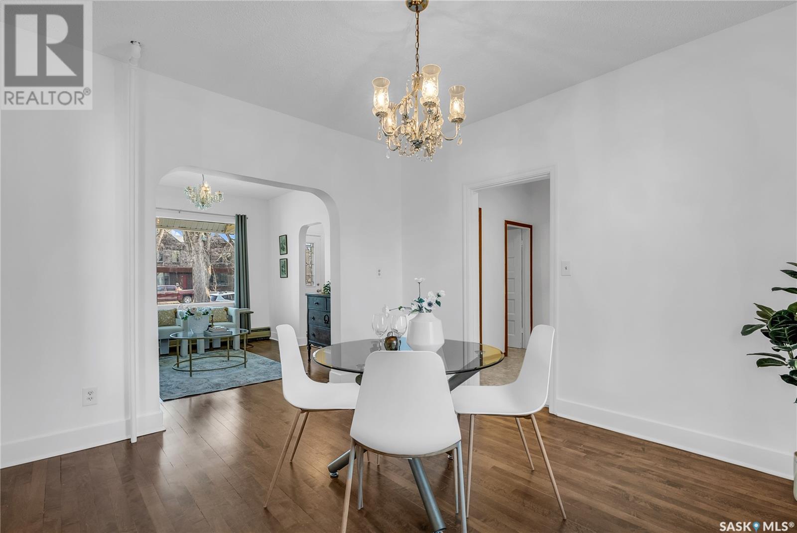 Property at 833 Main STREET image 5