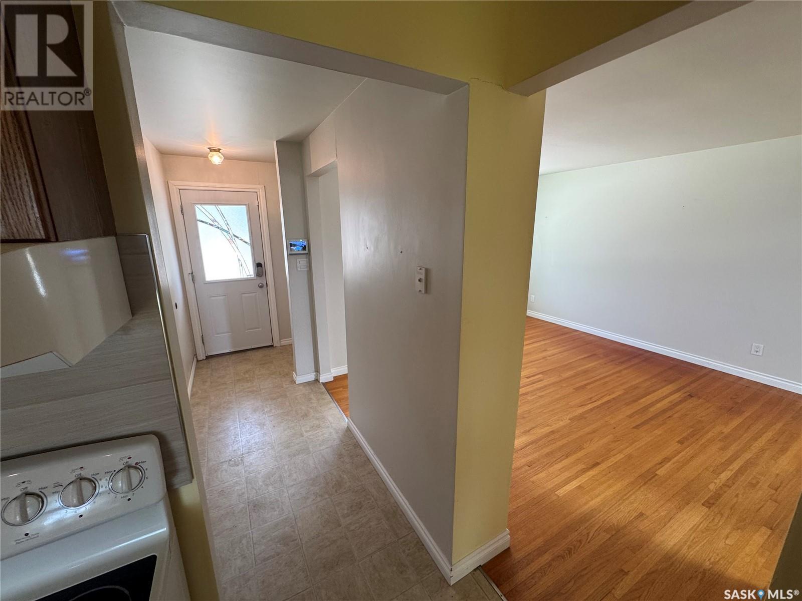 2508 Edward Street, Regina, Saskatchewan  S4S 0M8 - Photo 7 - SK005498