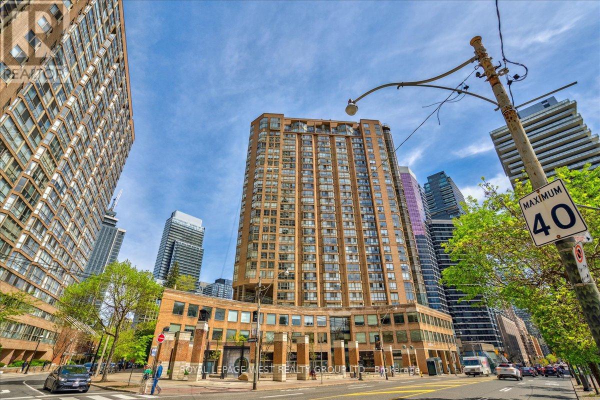 1915 - 44 St. Joseph Street, Toronto, Ontario  M4Y 2W4 - Photo 2 - C12145858