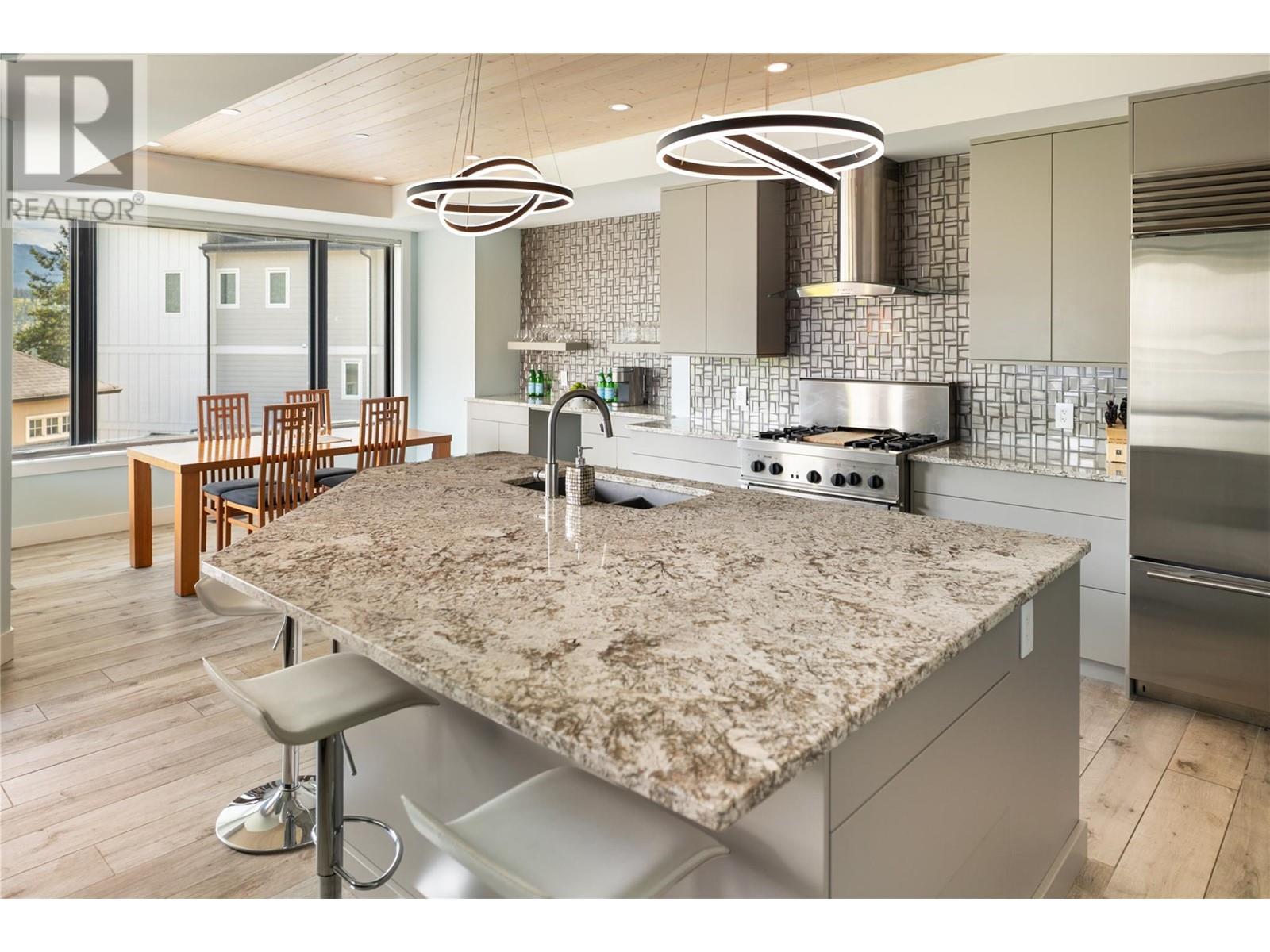 Property at 18451 CRYSTAL WATERS Road Unit# 34 image 3